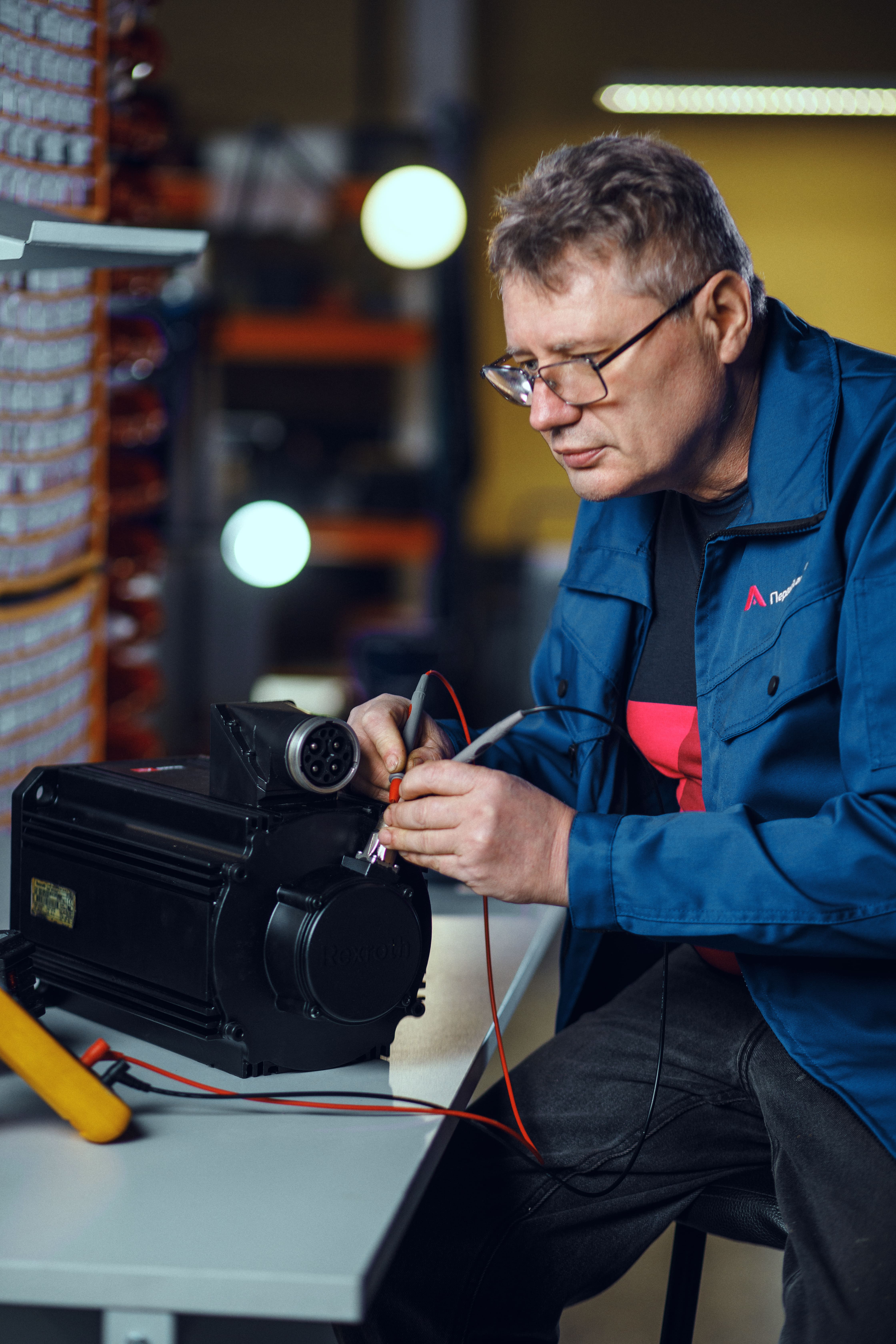 Ремонт серводвигателей и мотор шпинделей